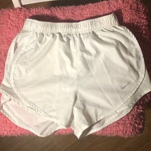 White nike shorts